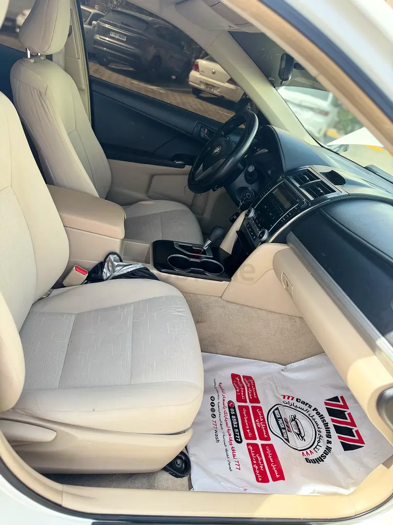 Toyota Camry S 2014 GCC Specs - Image 10