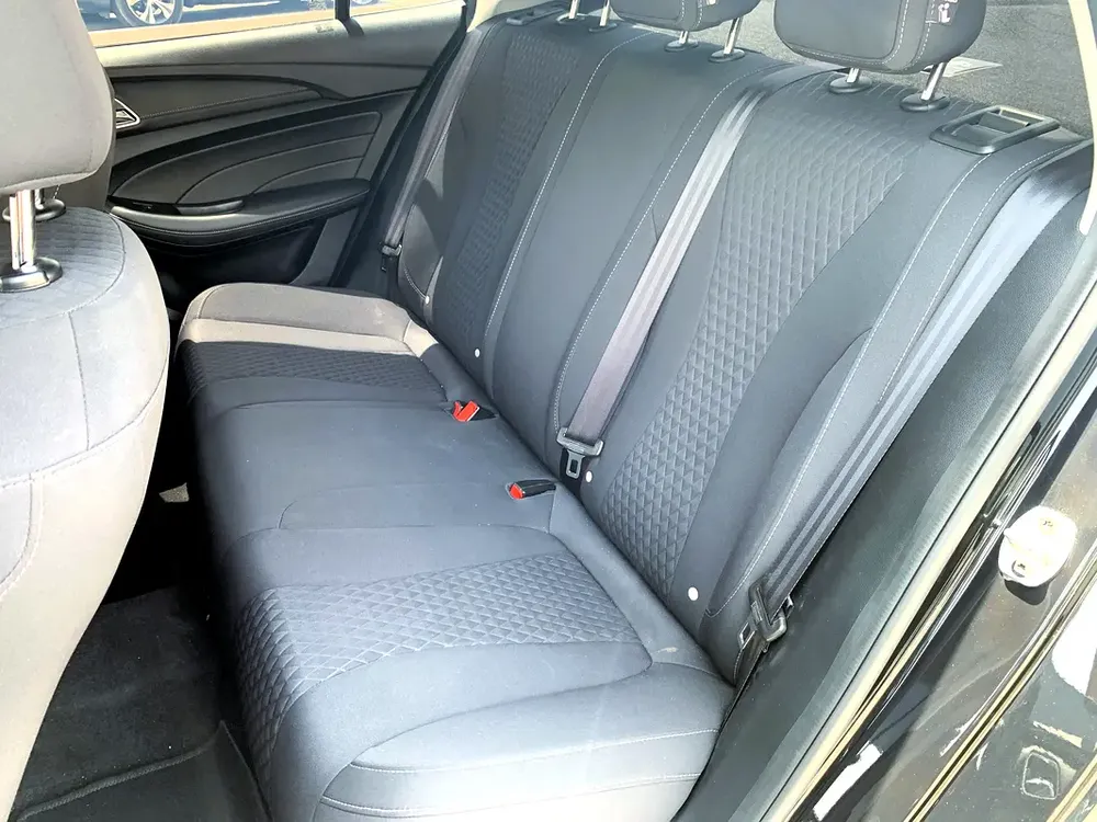2024 MG5 Standard - GCC Specs Lease to own & In-house finance Available - Image 11