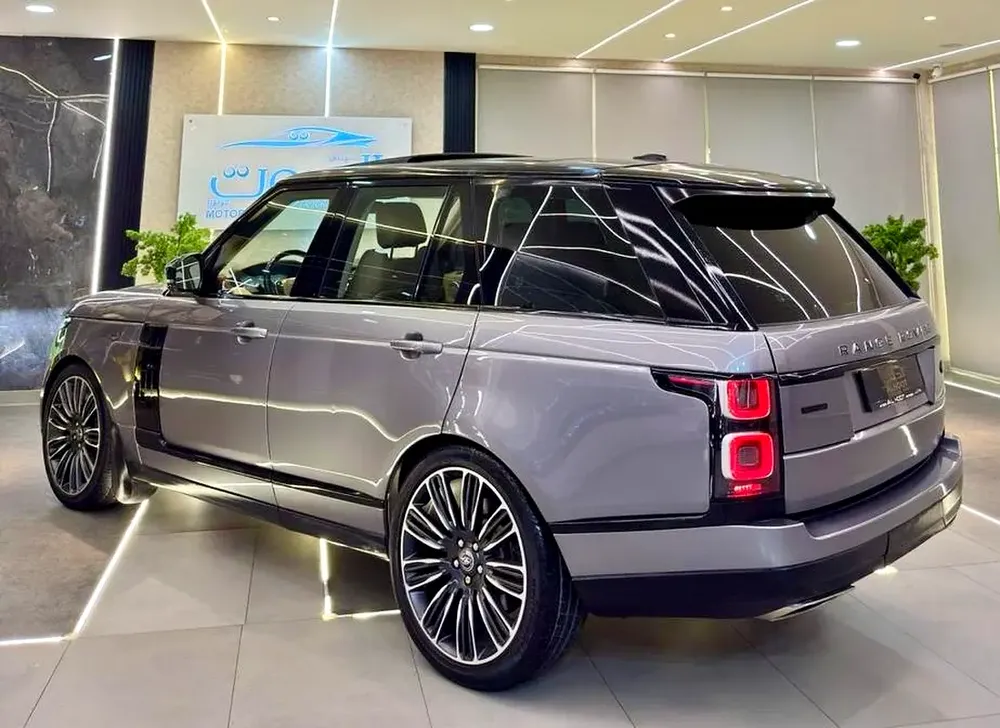 AMAZING 2020 FACELIFT RR VOGUE || SUPERCHARGED ||  GCC SPECS || TOP RANGE II PANORAMIC - Image 13