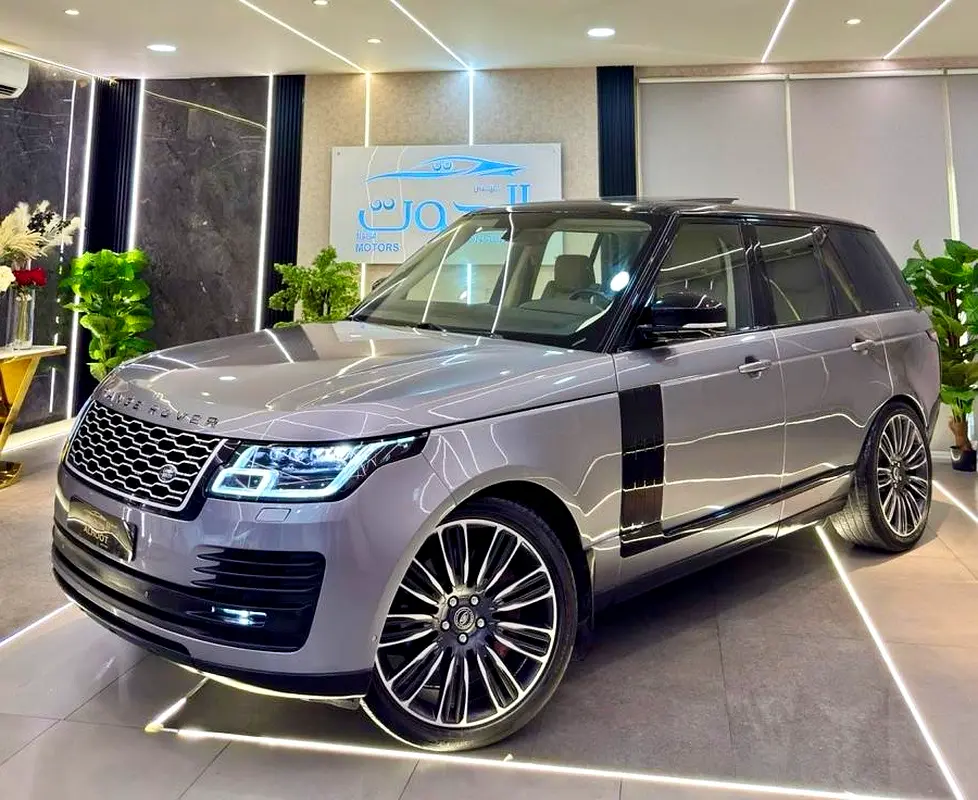 AMAZING 2020 FACELIFT RR VOGUE || SUPERCHARGED ||  GCC SPECS || TOP RANGE II PANORAMIC - Image 9