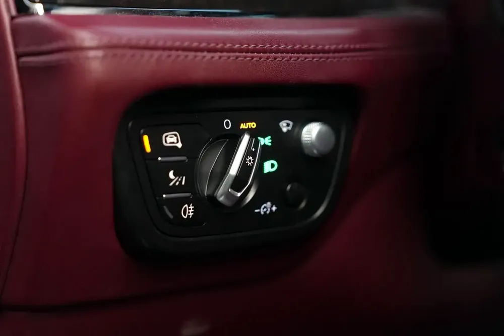 Bentley Bentayga 2019 - Image 6