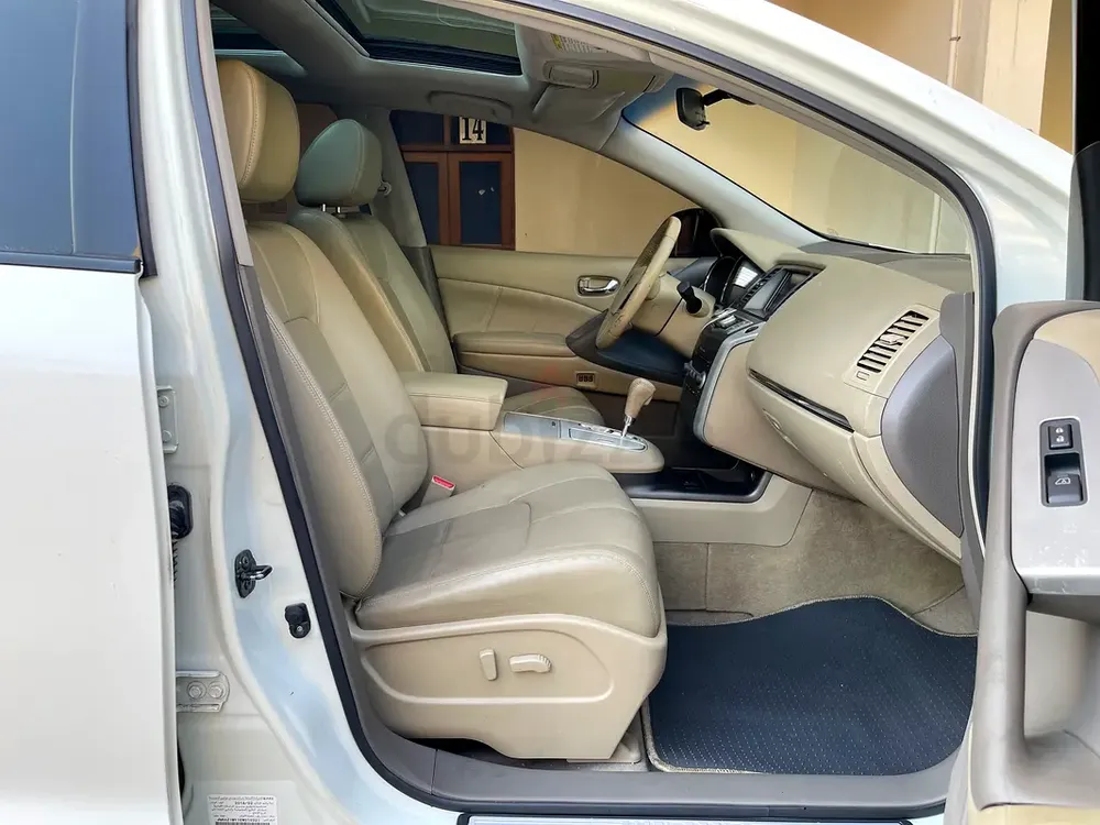Accident Free // GCC Specs // Full Option // 159k KMs // Nissan Murano SL 2014 - Image 15