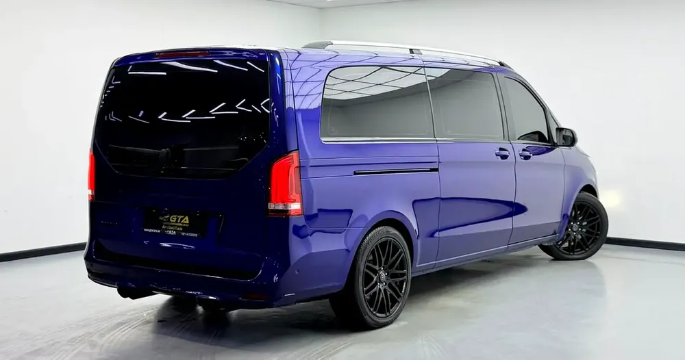 2021 Mercedes-Benz V250 Brabus Kit, 1 Years Warranty Unlimited Km, Excellent Condition, GCC - Image 4