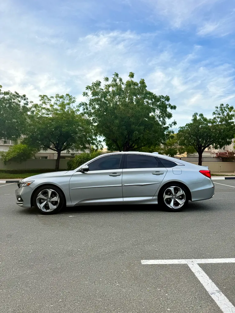 Honda Accord Sport 2018 GCC Specs - Image 5