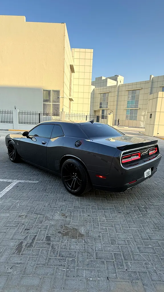 Dodge challenger scatpack 392 6.4L 2021 USA - Image 6