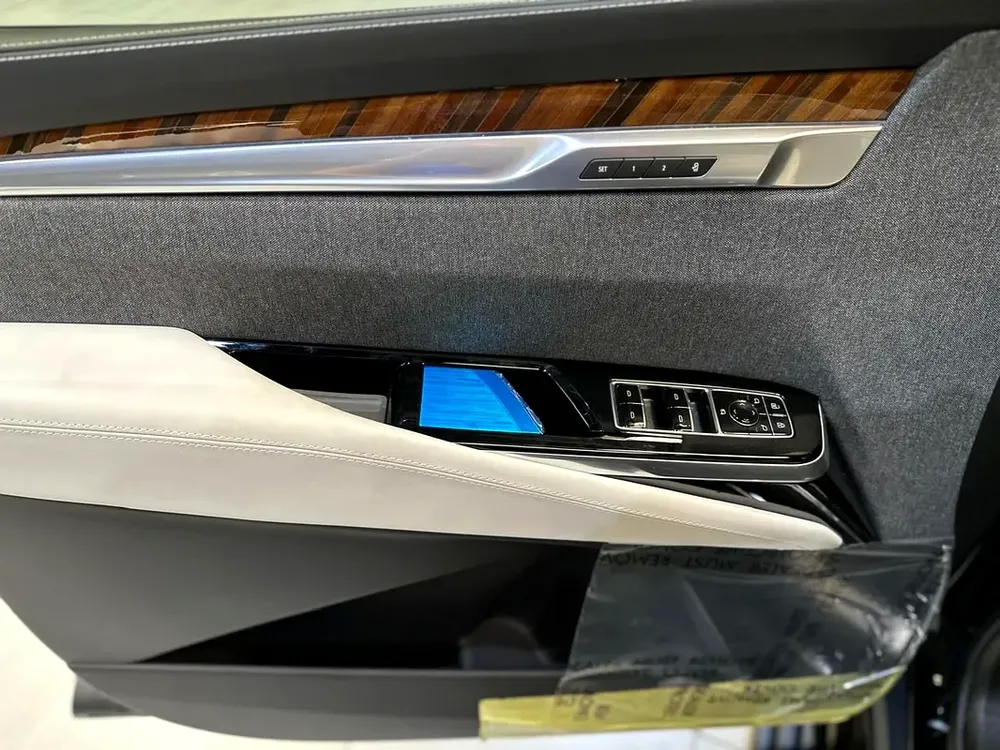 2025 Cadillac Escalade Sport Platinum GCC Specs - Image 8