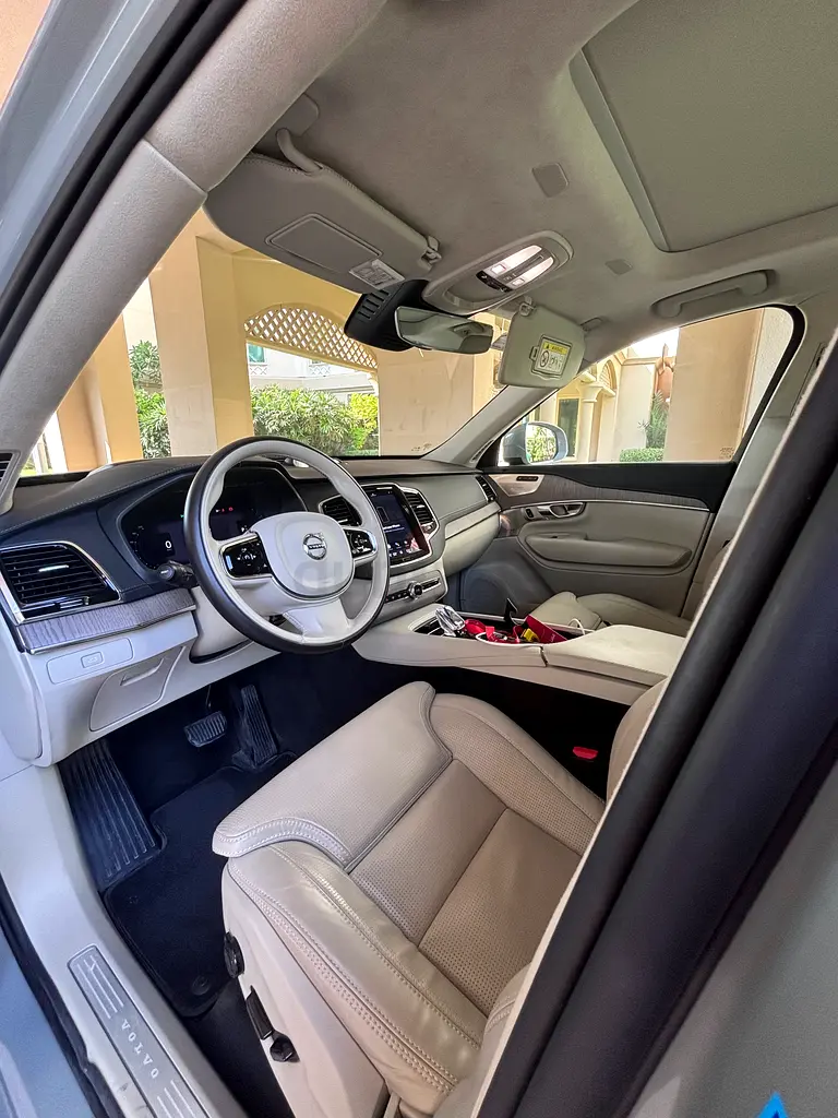 Volvo XC90 B6 Inscription 2024 GCC Specs - Image 10