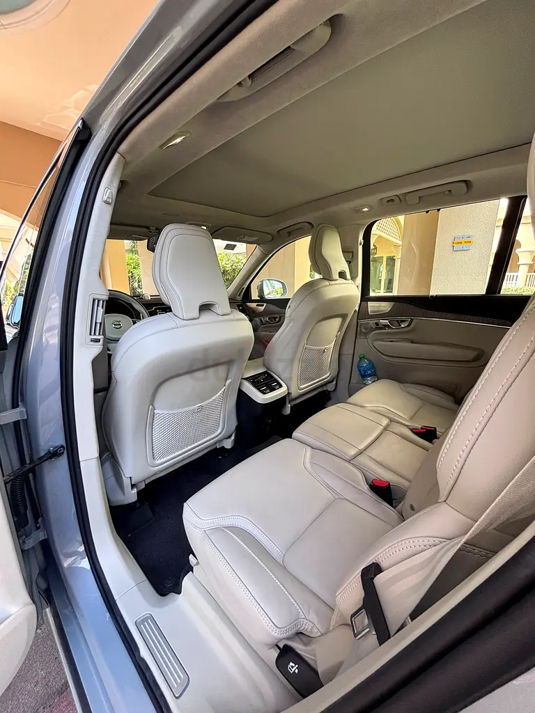 Volvo XC90 B6 Inscription 2024 GCC Specs - Image 13