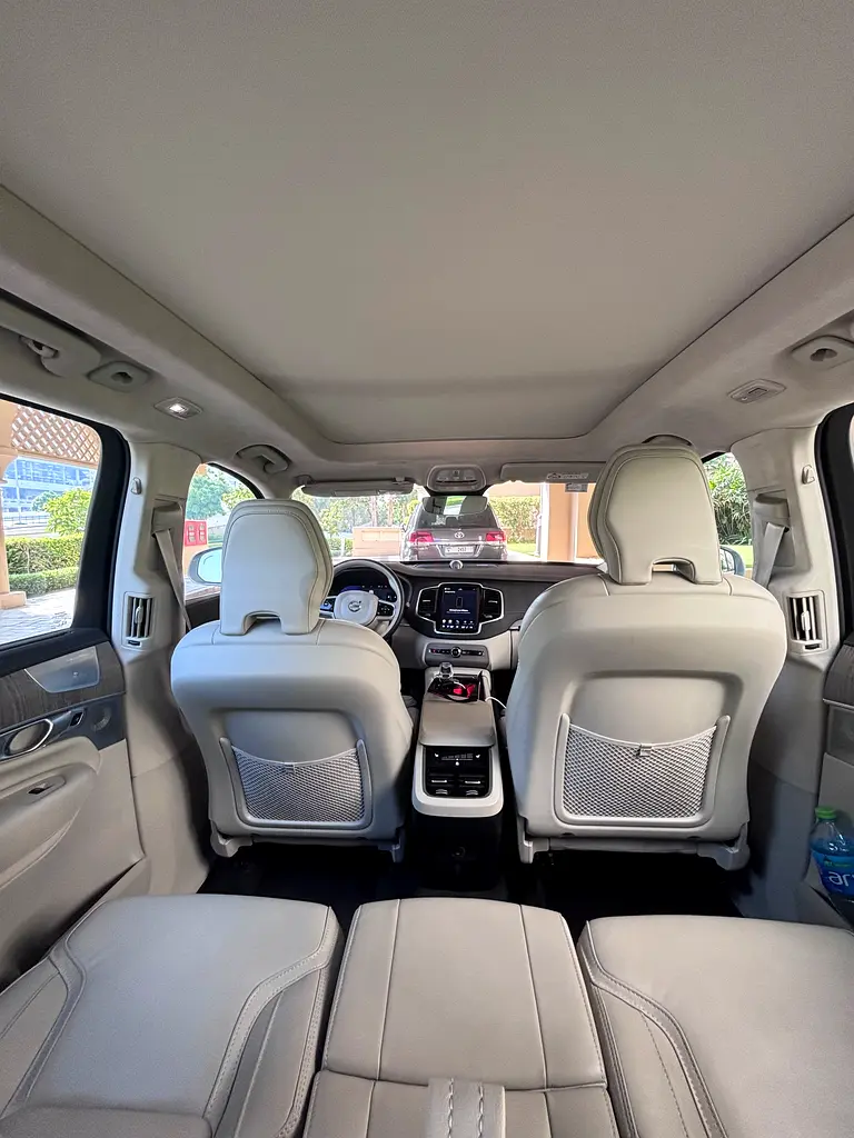 Volvo XC90 B6 Inscription 2024 GCC Specs - Image 16