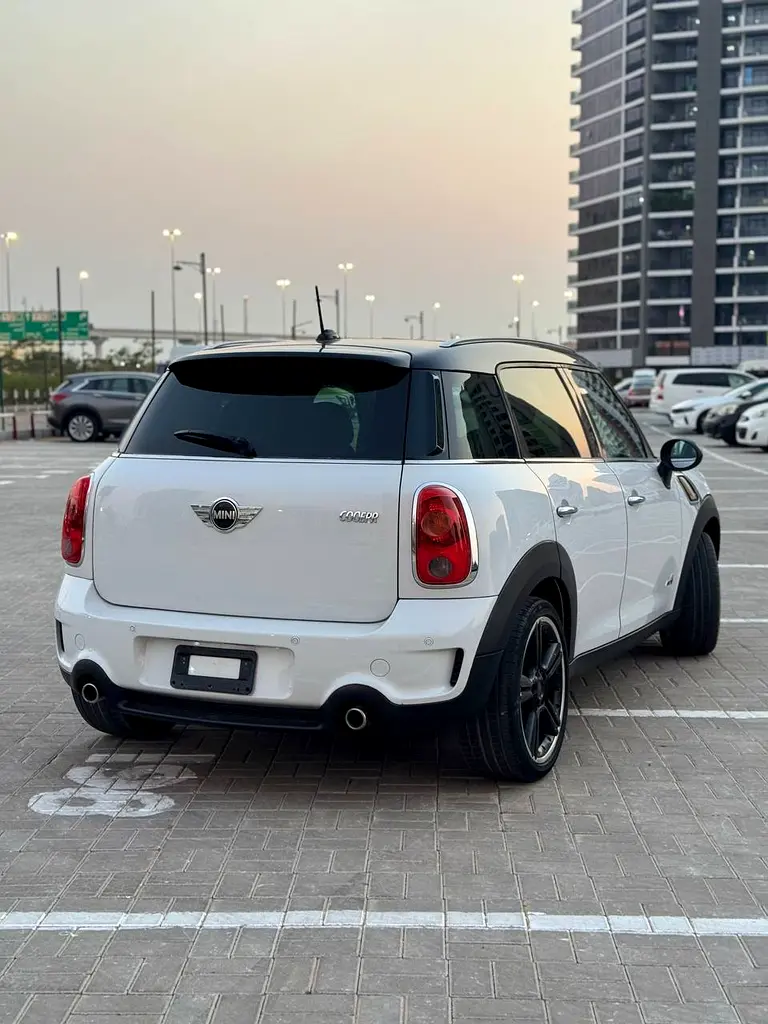 MINI Cooper 2013 GCC Excellent Condition - Image 7