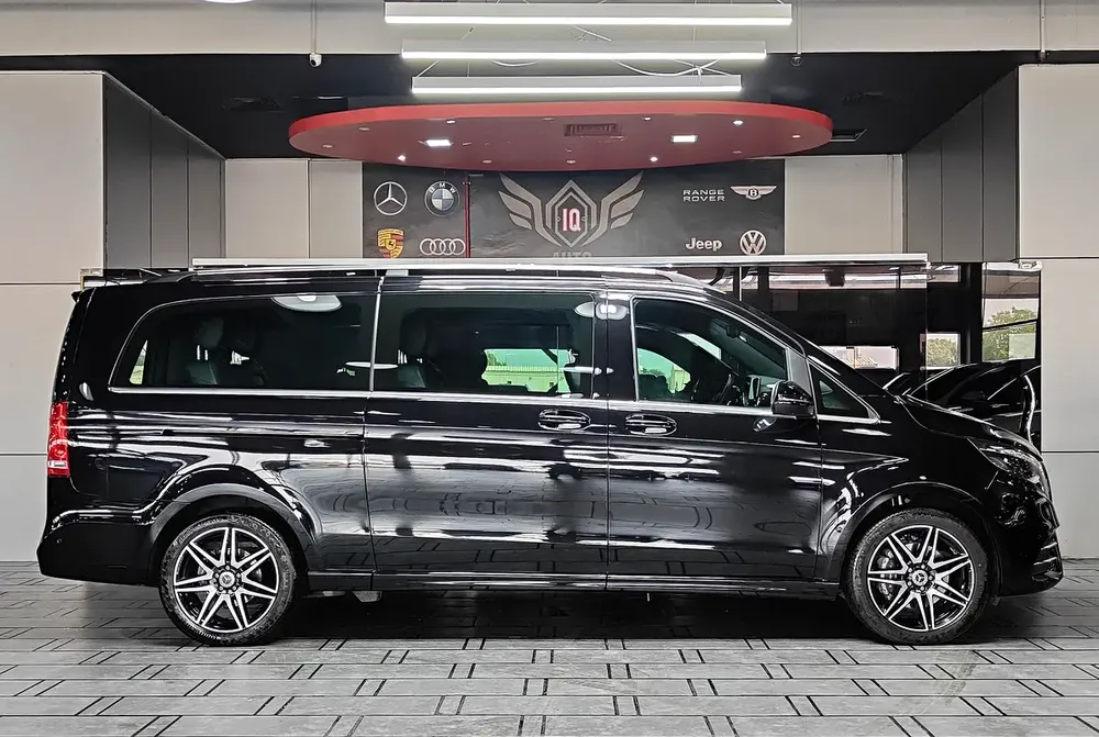 AED 3,650 P.M | 2024 Mercedes-Benz V220d 4MATIC | Under Warranty | GCC | - Image 8