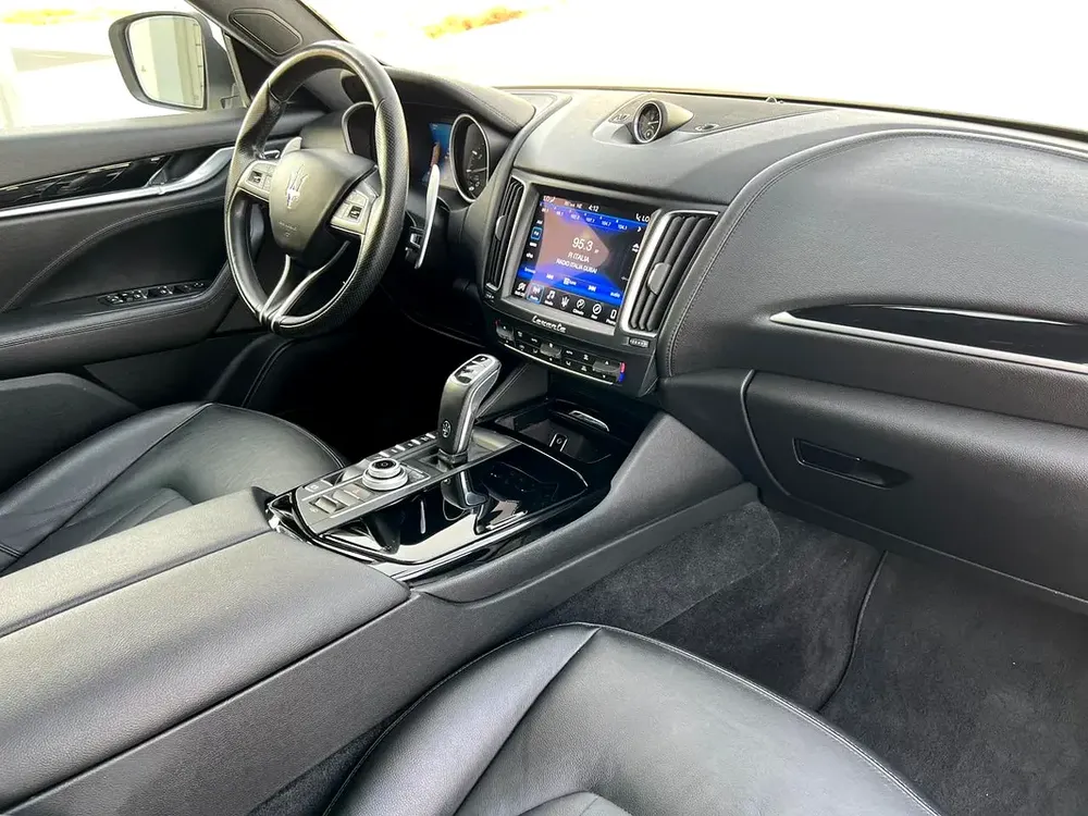 2020 Maserati Levante S - American Specs - Excellent Condition - Image 15