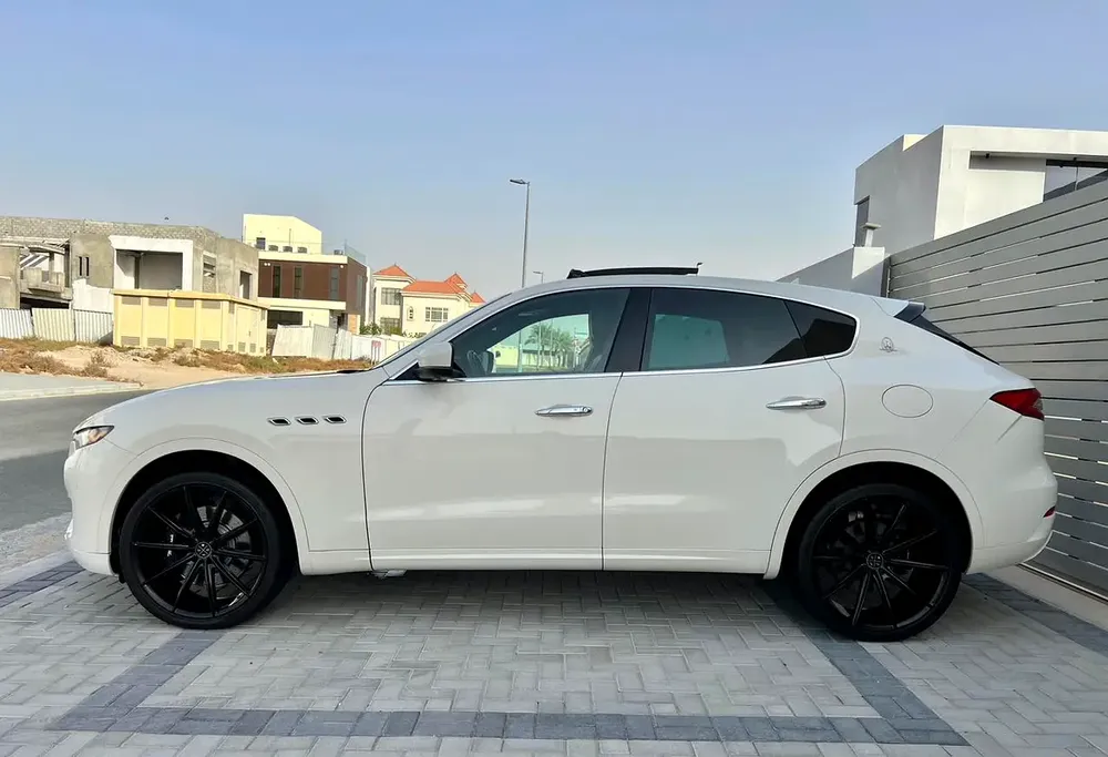 2020 Maserati Levante S - American Specs - Excellent Condition - Image 6