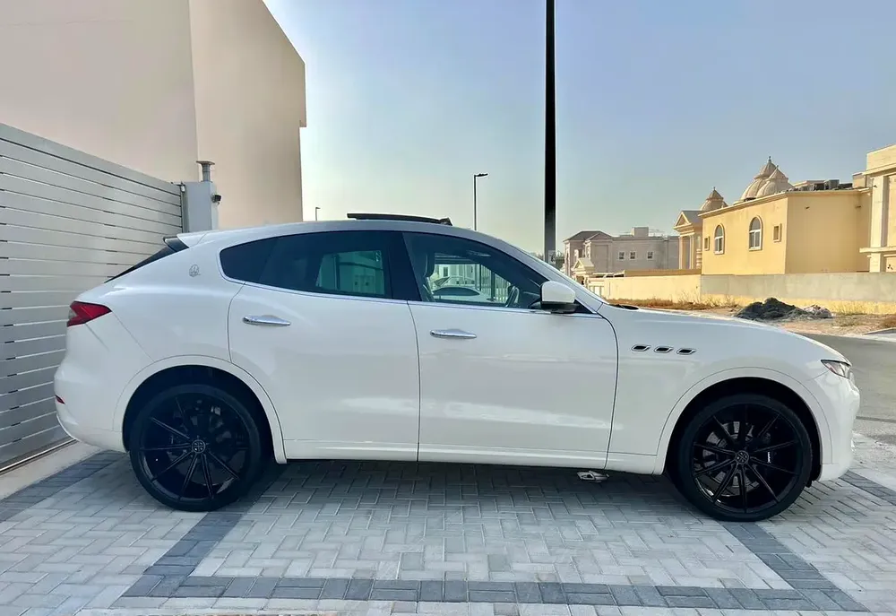 2020 Maserati Levante S - American Specs - Excellent Condition - Image 7