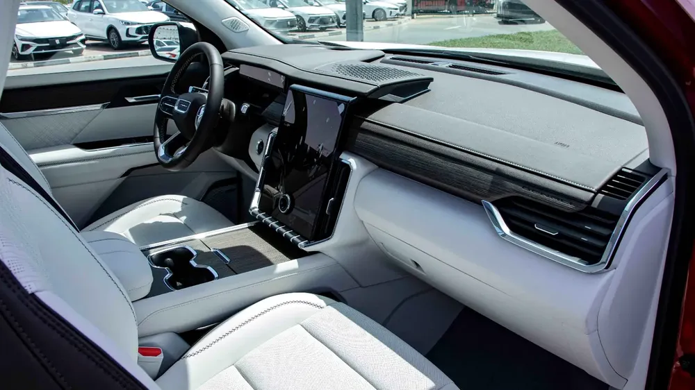 GMC ACADIA DENALI 2.5L SUV AWD | 2024 | GCC Specs - Image 12