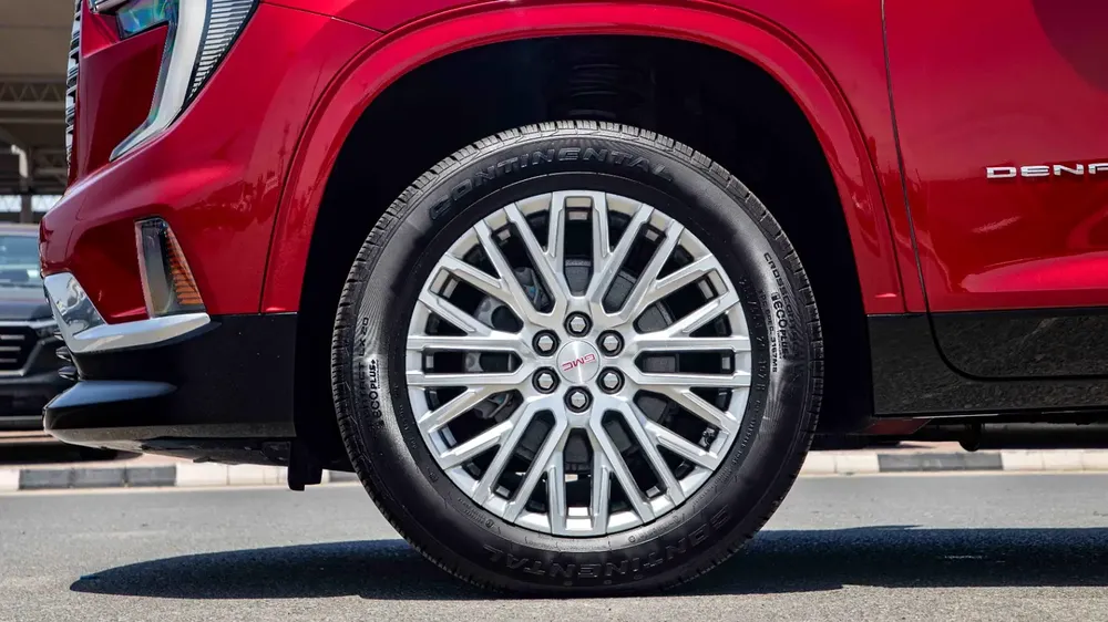 GMC ACADIA DENALI 2.5L SUV AWD | 2024 | GCC Specs - Image 7
