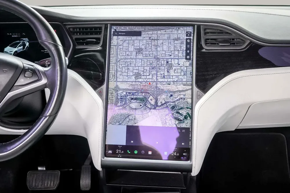 AED 1444/month | 2019 Tesla Model X 100D | GCC Specs | Ref#401525 - Image 14