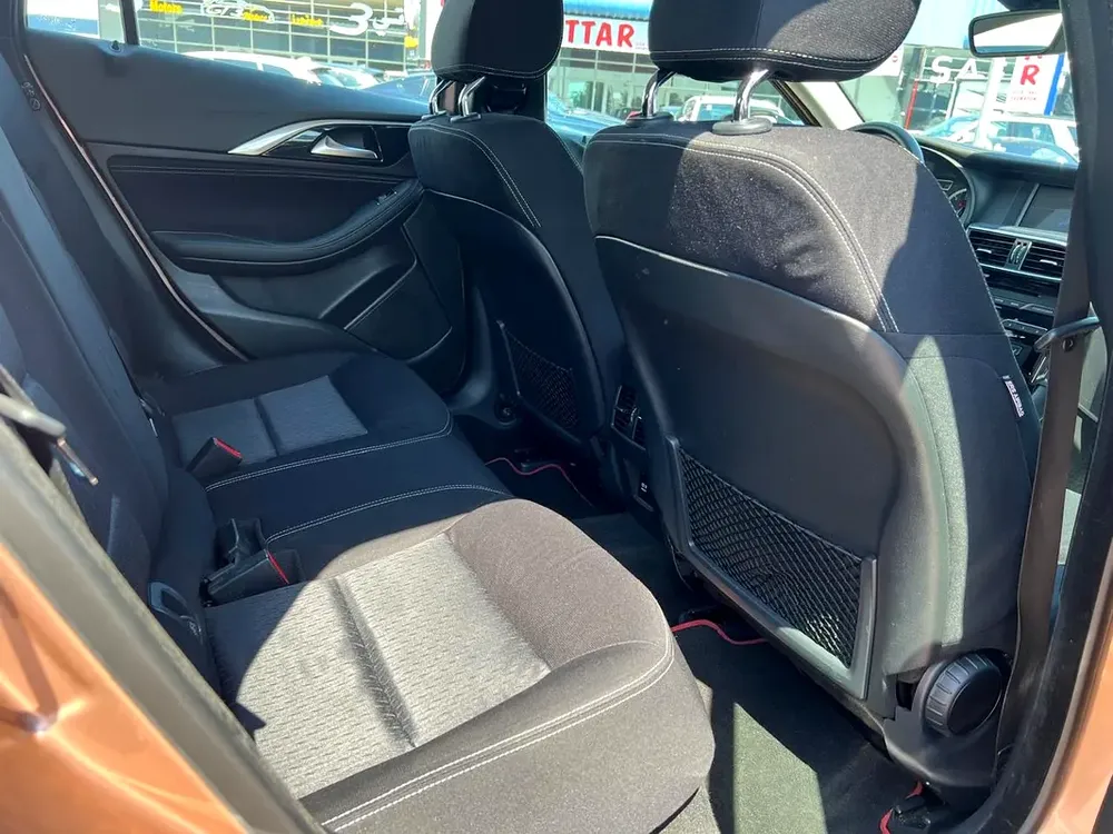 INFINITI QX30 2018 GCC IN BEST CONDITION 41,000 - Image 7