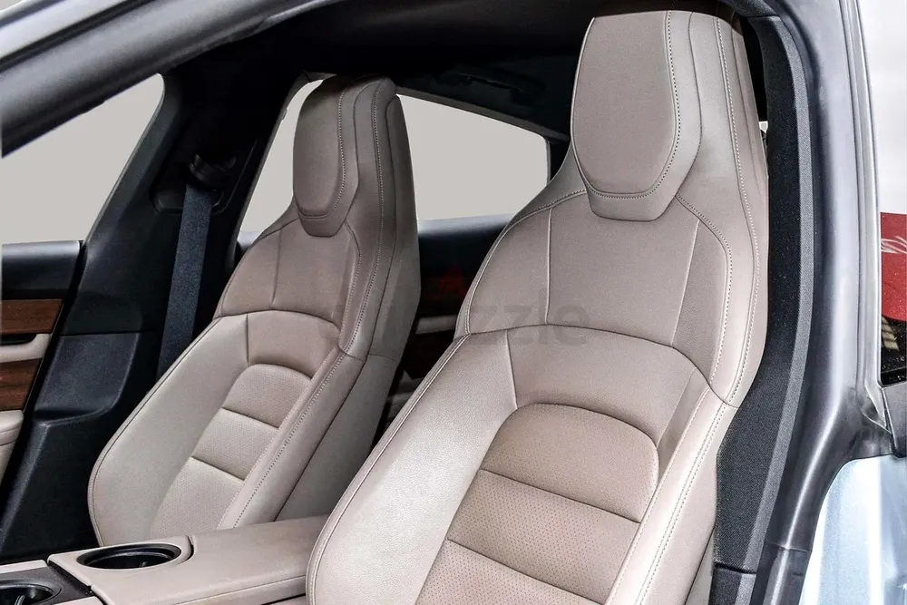 AED 4072/month | 2022 Porsche Taycan  | GCC Specs | Ref#449347 - Image 12