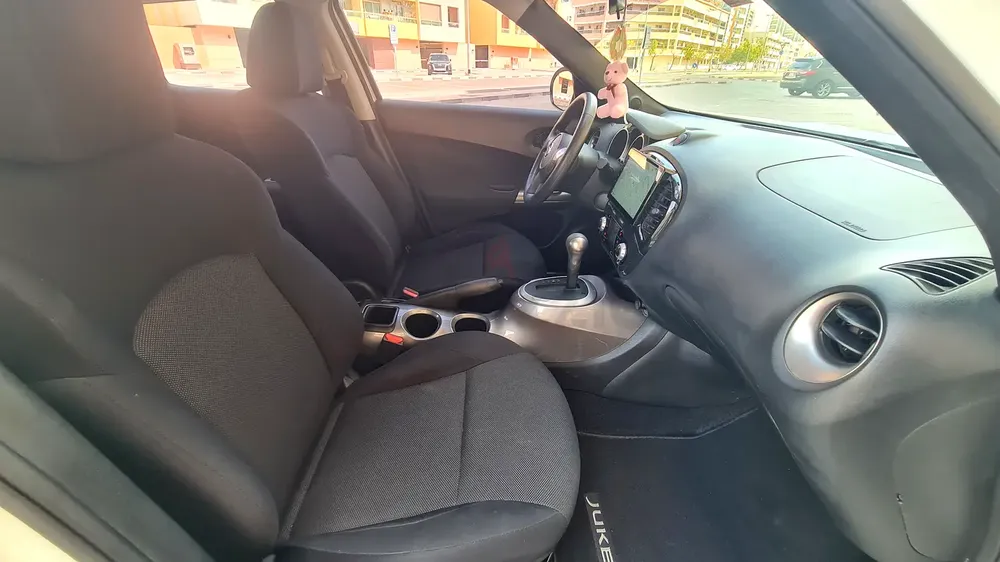 2016 NISSAN JUKE GPS CAMERA LADY DRIVEN GULF GCC SPEC SUPER CLEAN CONDITION FULLY SERVICED - Image 9