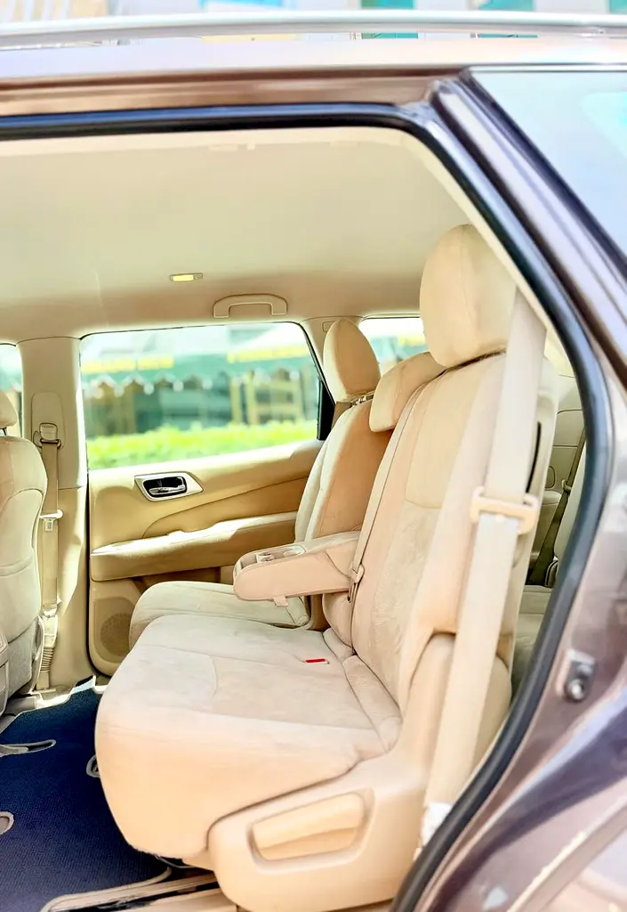 Nissan Pathfinder SE 2015 GCC Specs - Excellent Condition - Image 10