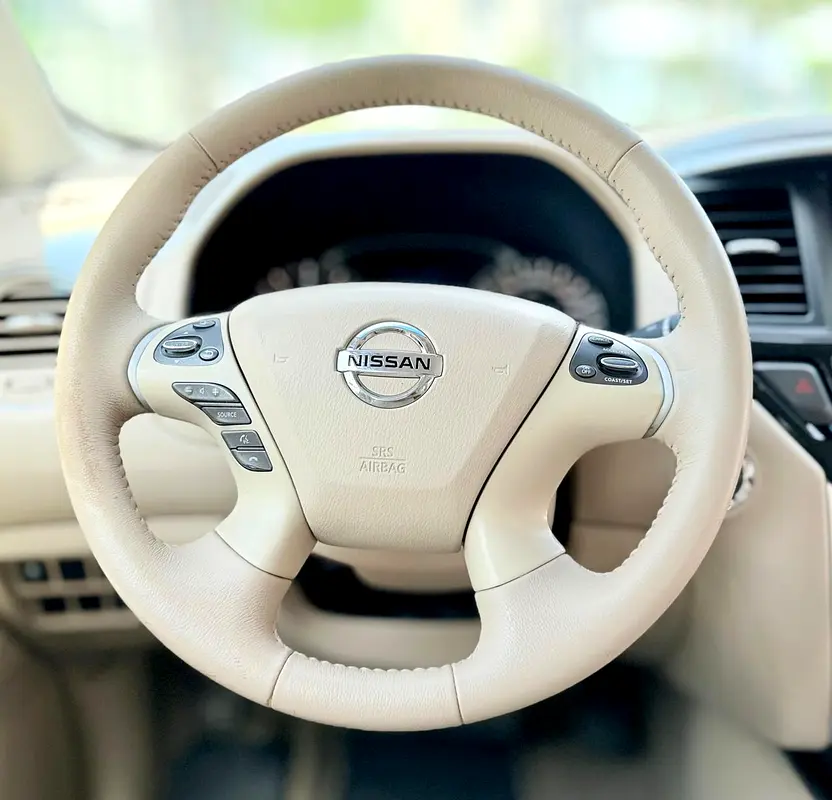 Nissan Pathfinder SE 2015 GCC Specs - Excellent Condition - Image 12