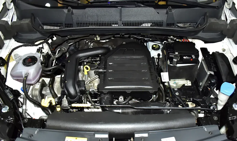 AED 579 EMi for 5Yrs | Skoda Kushaq ( 2023 Model ) in White Color GCC Specs - Image 17