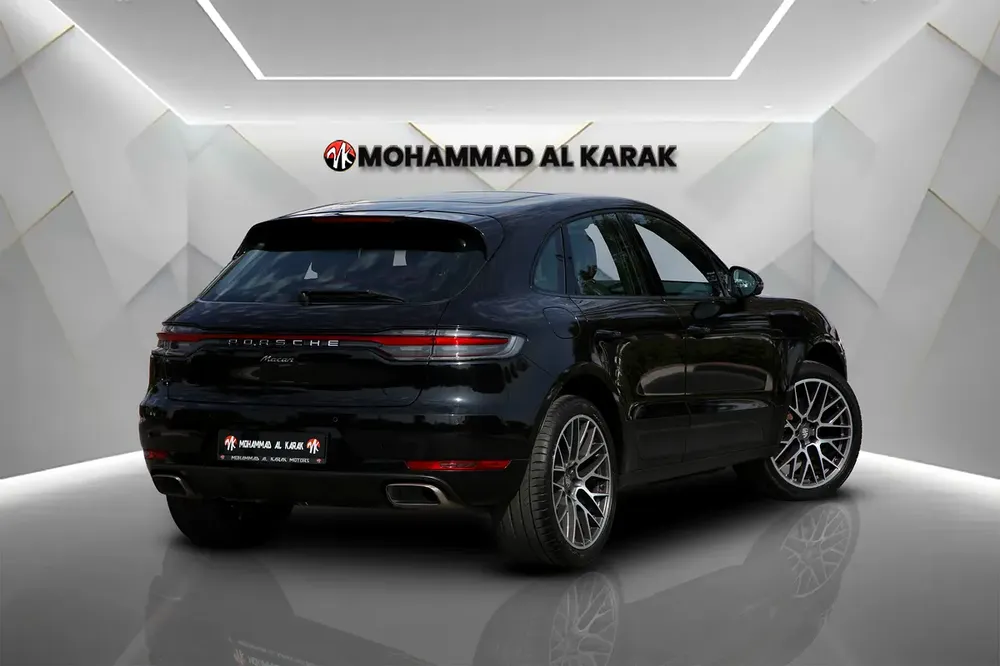 PORSCHE MACAN 2021 - GCC - FULLY LOADED - AMAZING CONDITION - Image 6