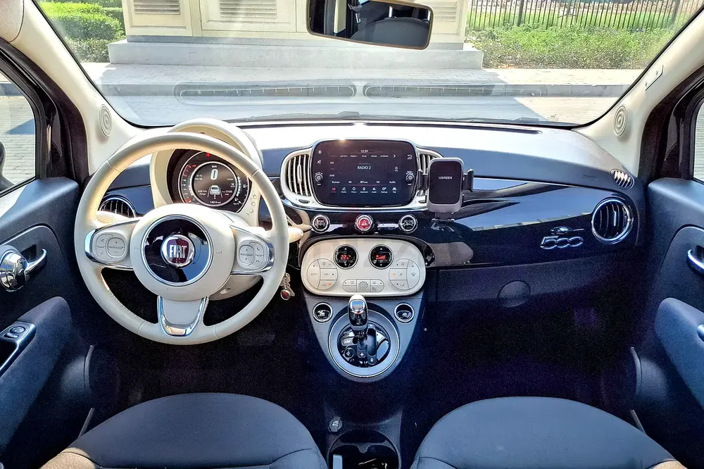 AED 882/month | 2024 Fiat 500 Dolcevita | GCC Specs | Ref#401761 - Image 9