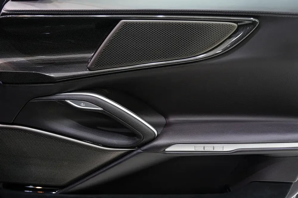 2023 Ferrari Purosangue, Full Carbon Fiber Package, Dealer Warranty + Service!! - Image 14