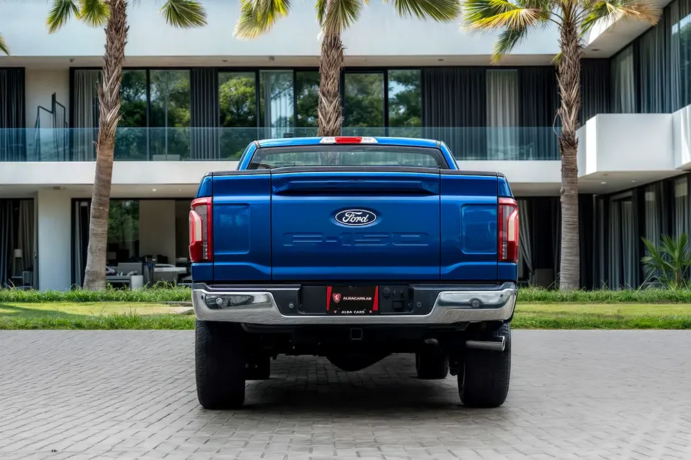 4,211 P.M |  F-150 Lariat Crew Cab 3.5L | 0% Downpayment | 2030 FORD WARRANTY! - Image 5