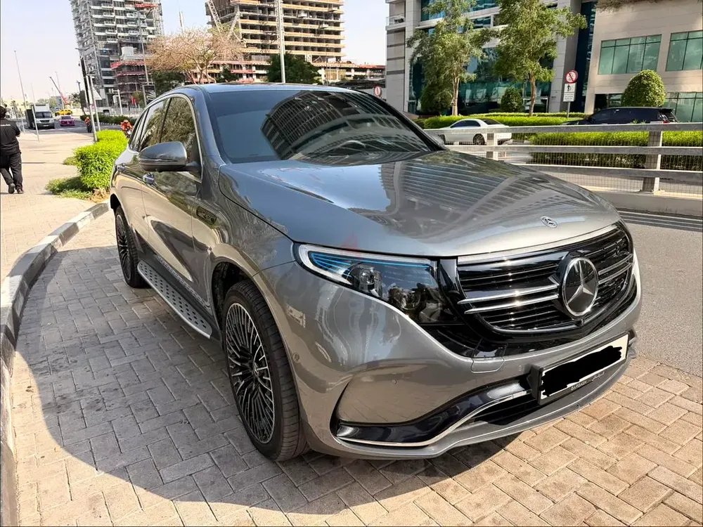2022 Mercedes-Benz EQC 400 4MATIC | GCC Specs | Low Mileage - Image 5