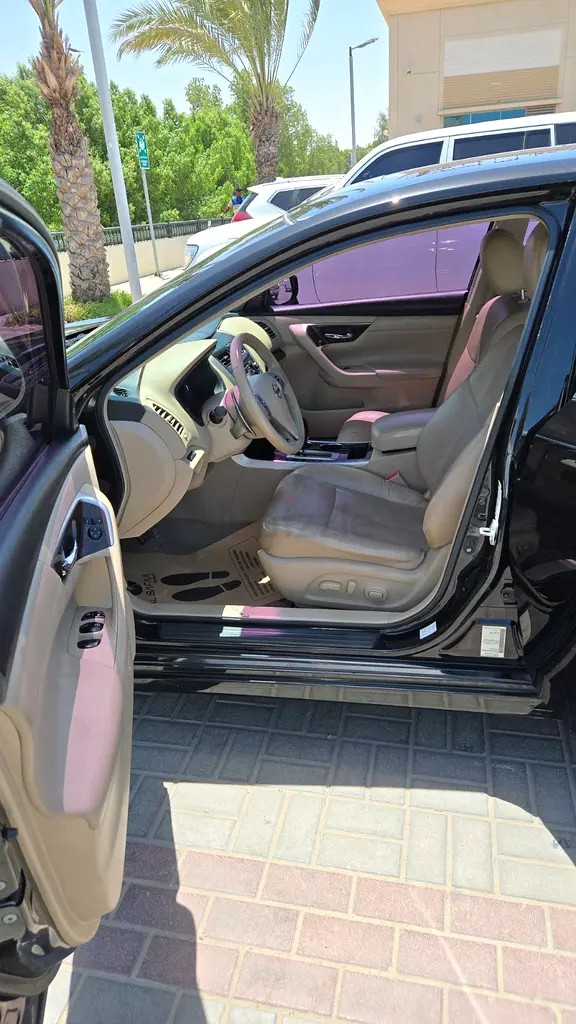 Nissan Altima 2013 SL GCC Specs - Image 4