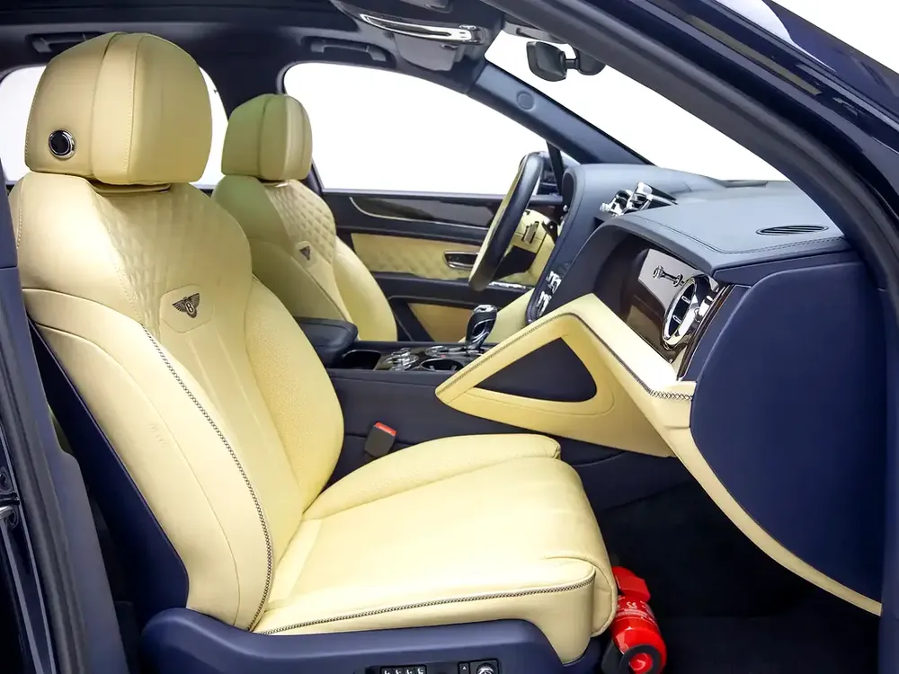2021 | Bentley | Bentayga | GCC Spec - Full Al Habtoor service history - Image 11