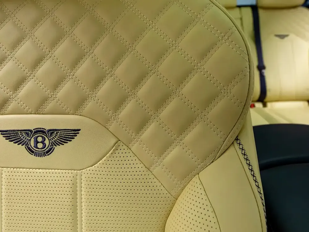 2021 | Bentley | Bentayga | GCC Spec - Full Al Habtoor service history - Image 12