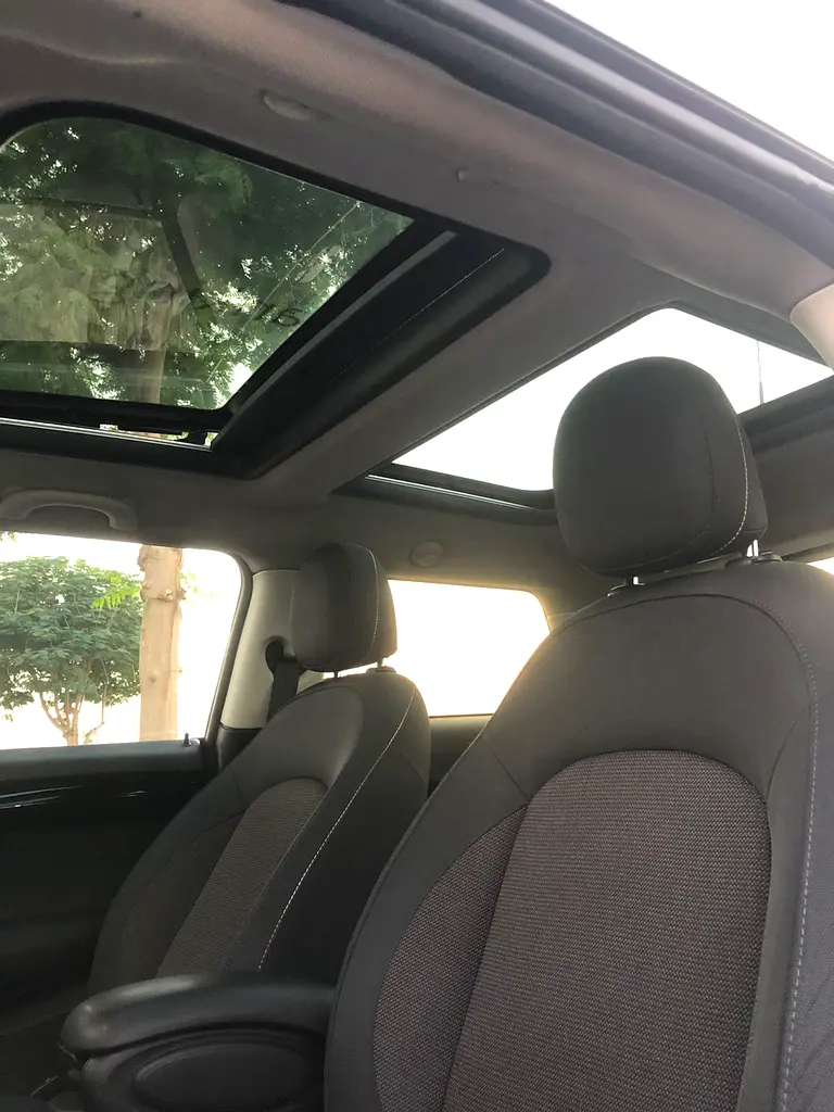 2019 MINI Cooper - GCC Specs - Image 10