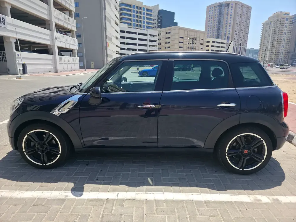 Mini Cooper Countryman 2013 GCC lady driven car for sale - Image 13