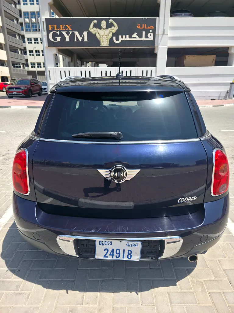 Mini Cooper Countryman 2013 GCC lady driven car for sale - Image 6