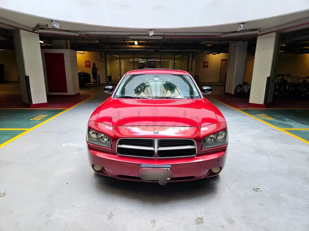 Dodge Charger SXT 2009 GCC Specs - Well Maintained - Image 4