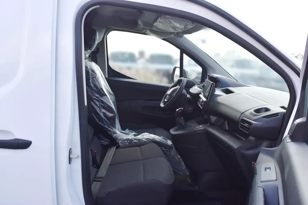 2025 MODEL PEUGEOT-PARTNER VAN 1.6L DIESEL M/T - Image 14