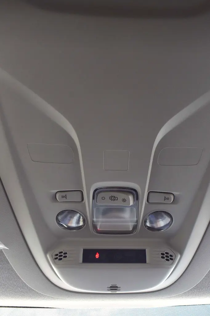 2025 MODEL PEUGEOT-PARTNER VAN 1.6L DIESEL M/T - Image 18