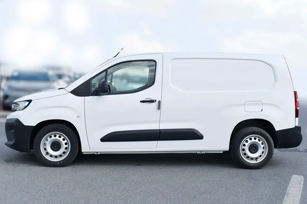 2025 MODEL PEUGEOT-PARTNER VAN 1.6L DIESEL M/T - Image 4