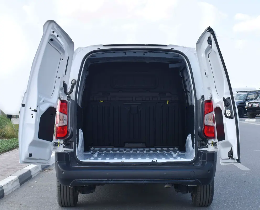 2025 MODEL PEUGEOT-PARTNER VAN 1.6L DIESEL M/T - Image 6