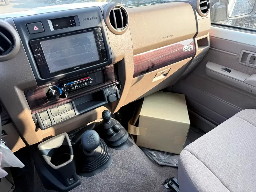 Toyota LC76 2.8L DSL M/T 2025 (Export Only) - Image 7