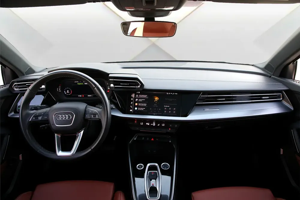 2025 AUDI A3 40 TFSI - FULLY LOADED - LOW MILEAGE - AMAZING CONDITION - Image 13