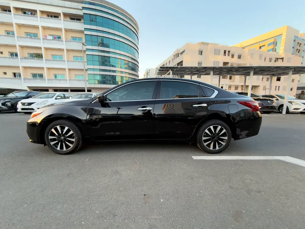 Nissan Altima SV GCC spec 100% bank loan no down payment single owner, accident free - Image 11