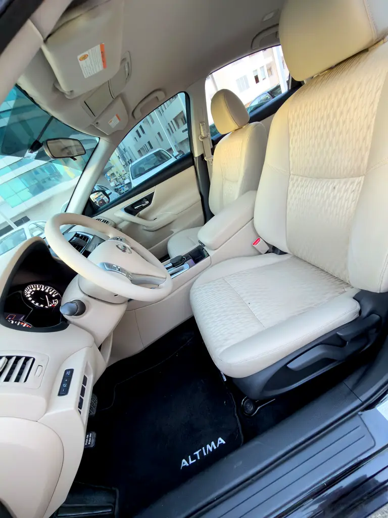 Nissan Altima SV GCC spec 100% bank loan no down payment single owner, accident free - Image 14