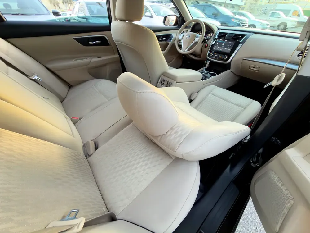 Nissan Altima SV GCC spec 100% bank loan no down payment single owner, accident free - Image 15