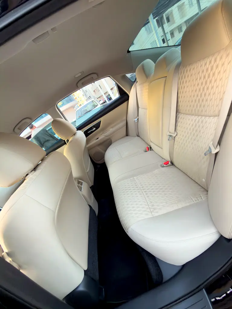 Nissan Altima SV GCC spec 100% bank loan no down payment single owner, accident free - Image 17