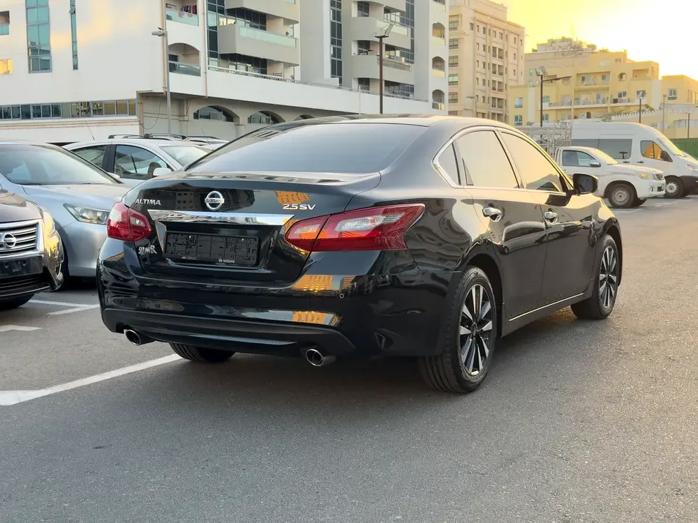 Nissan Altima SV GCC spec 100% bank loan no down payment single owner, accident free - Image 8